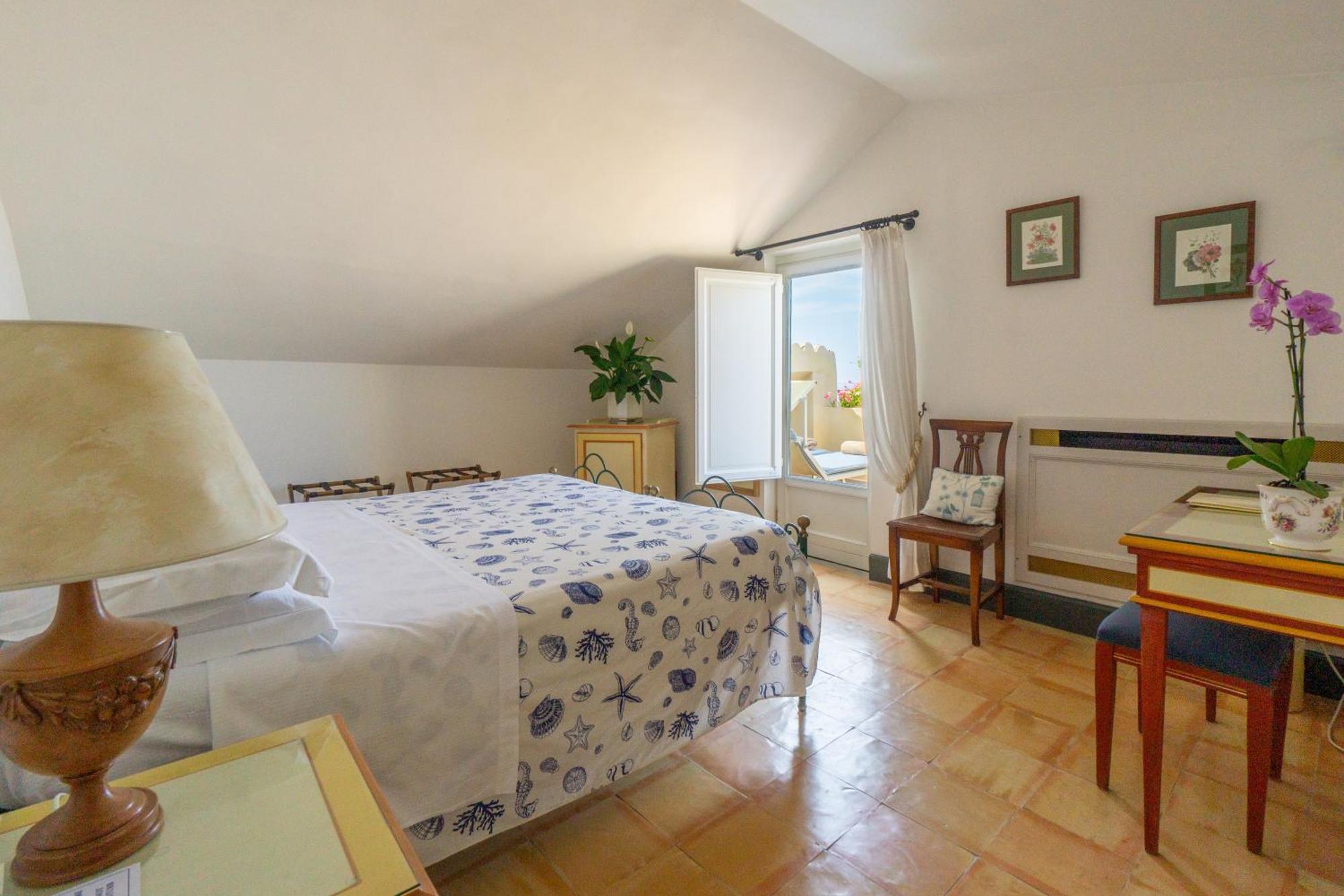 Hotel Palazzo Belmonte à Santa Maria di Castellabate Extérieur photo